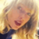 Taylor Kiss emoji