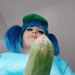Cucumbergirl emoji