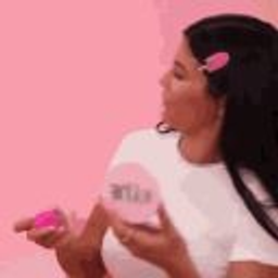 Kylie Jenner Laughing emoji