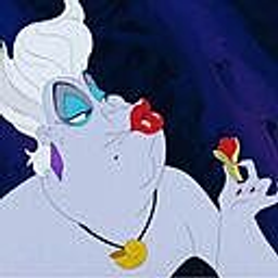 Ursula Lips E emoji