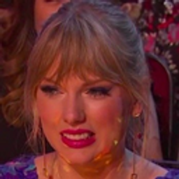 Tay Ew emoji