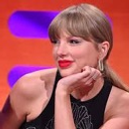 Tay Listening emoji
